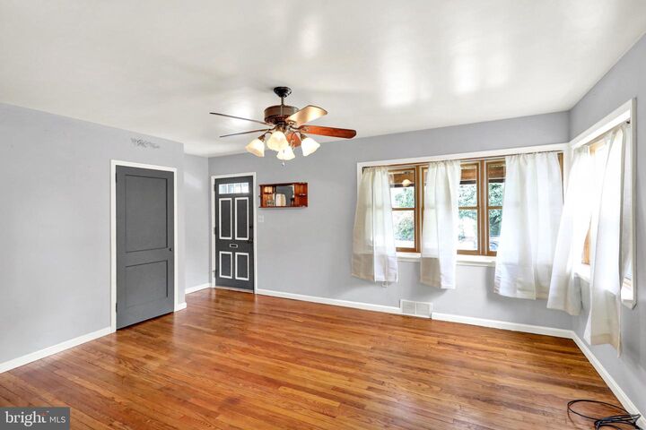Property Photo:  308 Newport Avenue  PA 19611 