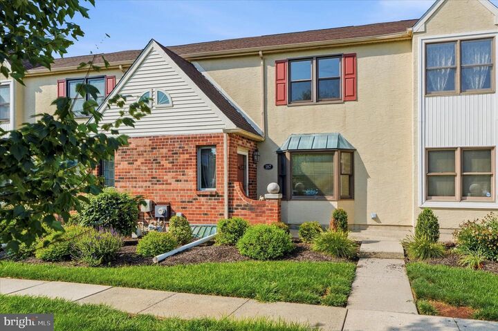 Property Photo: 187 William Penn Drive 187 PA 19403