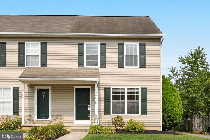 Property Photo:  2966 Aster Lane  PA 17543 