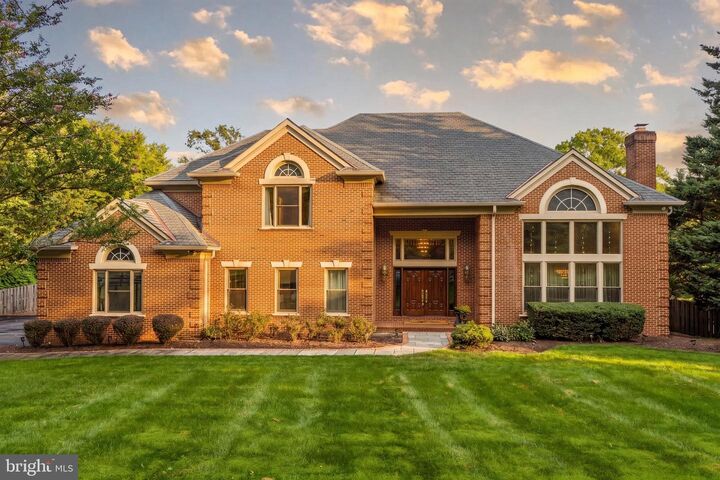 Property Photo: 10005 Apple Hill Court MD 20854