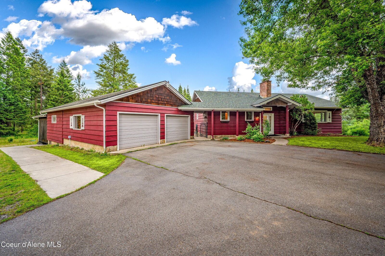 Property Photo:  1143 Rookery Rd  ID 83835 