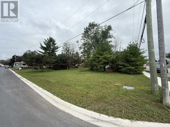 Property Photo:  South Street  ON K0H 2H0 