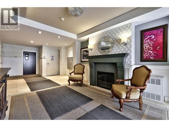 Property Photo: 370 Battle Street 202 BC V2C 2L6