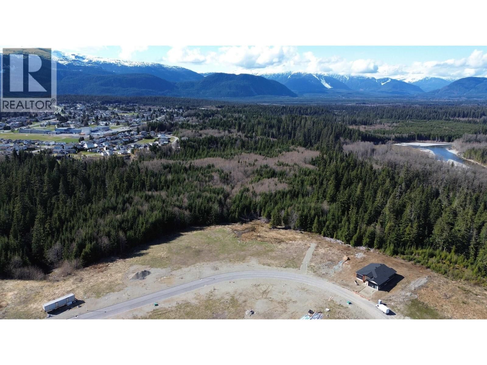 Property Photo:  201 Wakita Street  BC V8C 0B7 