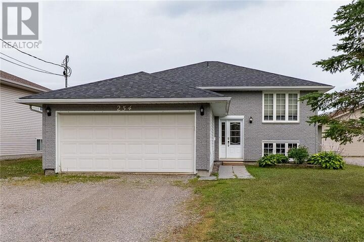 254 Leroux Street — photo 1