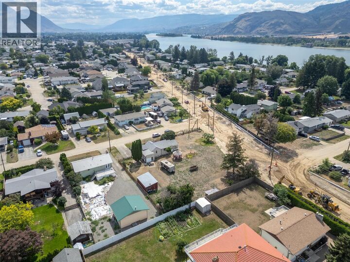 Property Photo: 2288 Tranquille Road BC V2B 3N4