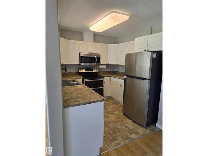 Property Photo: 4120 47 St AB T7A 1G6