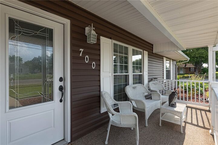 Property Photo:  700 E 4th Street  OH 45005 