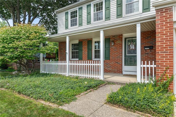 Property Photo:  4925 Honeywood Court  OH 45424 