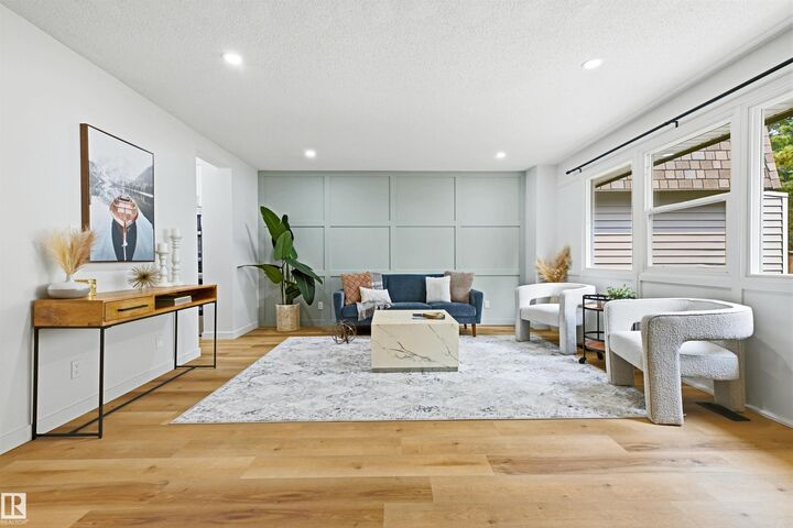 414 Village On The Green NW — photo 1