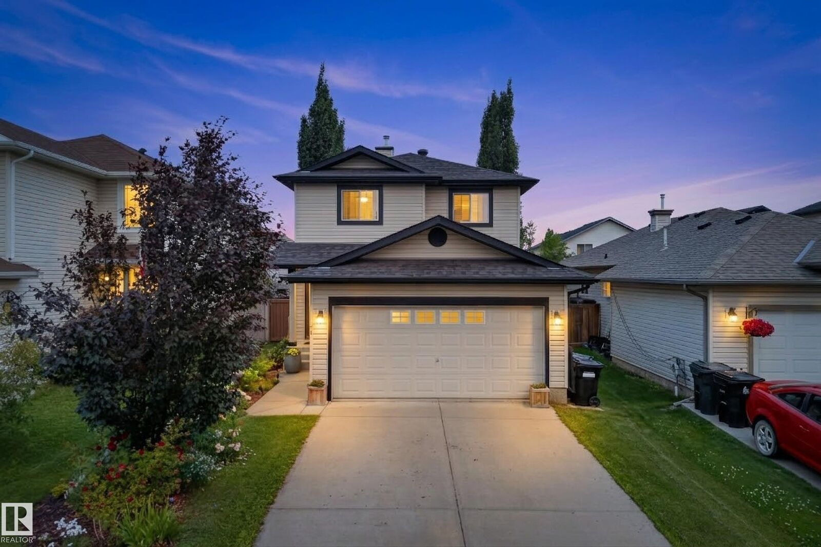 Property Photo: 76 Leyland Way AB T7X 4P2