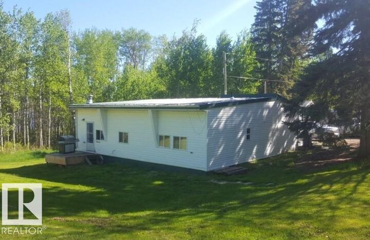Property Photo: 106 52502 Rge Road 25 AB T7Y 2M2