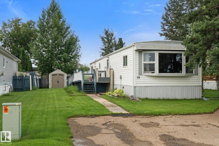 Property Photo: 49 53222 Range Road 272 AB T7X 3N4