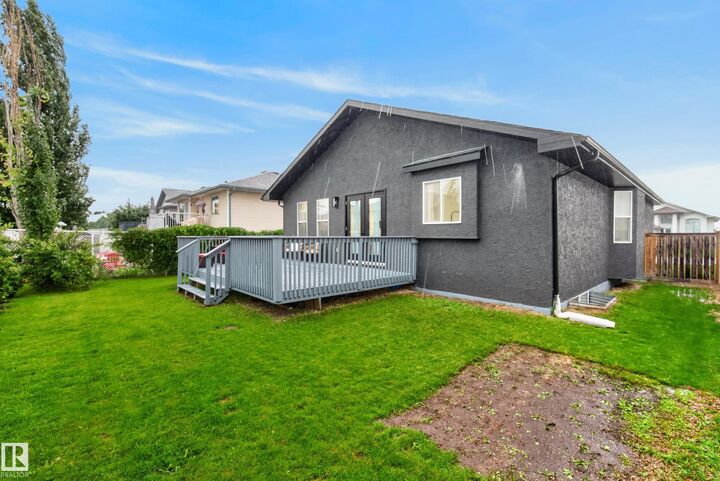 Property Photo:  6741 162A Avenue NW  AB T5Z 3C6 