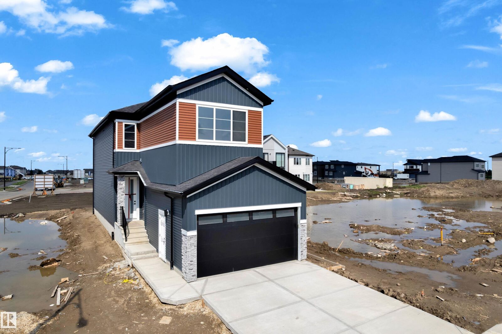 Property Photo:  1912 48 Street SW  AB T6X 3N3 