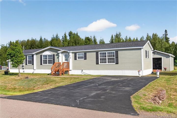 Property Photo:  98 Hayward  NB E1B 5R4 