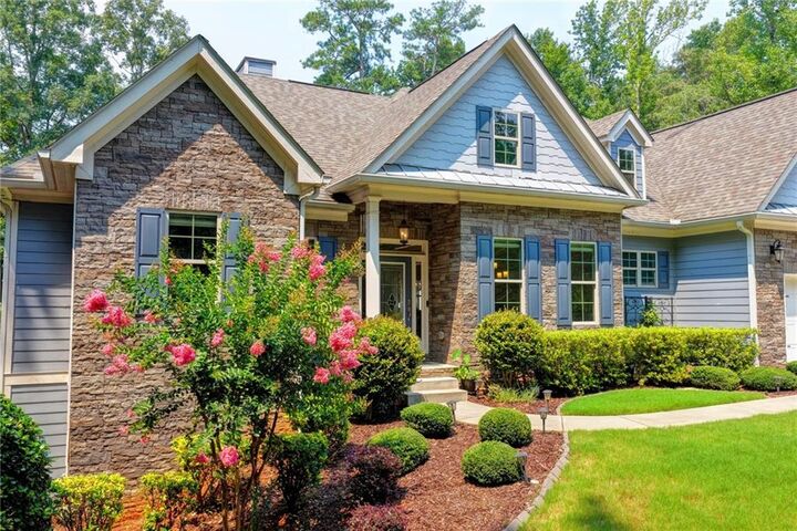 Property Photo: 7640 Campground Road GA 30040