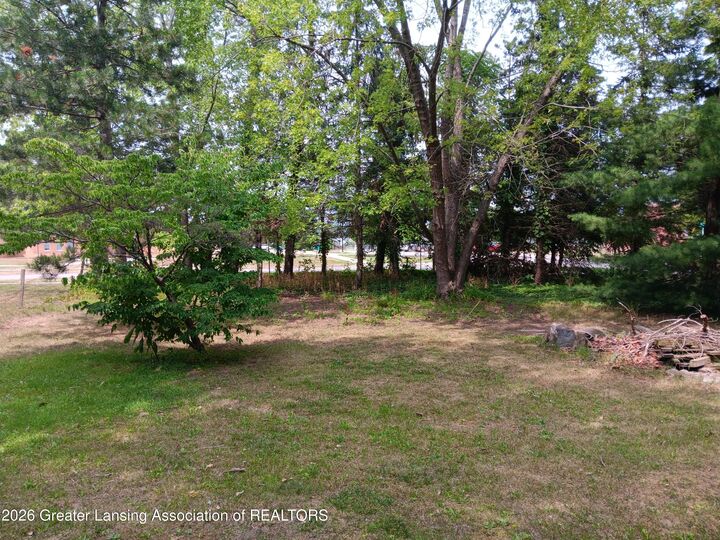 Property Photo: 2077 Elliott Street MI 48842