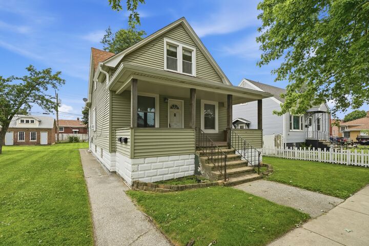 Property Photo:  237 E 142nd Street  IN 46327 