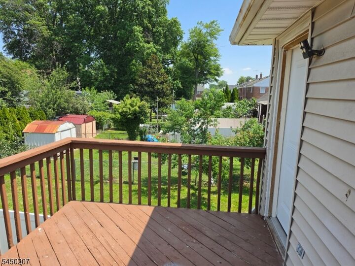 Property Photo:  1371 Hamilton St  NJ 07208 