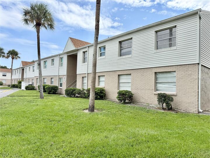 Property Photo: 7210 N Manhattan Ave 2224 FL 33614