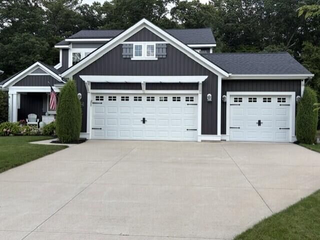 Property Photo:  16964 Arbor Way Drive  MI 49448 
