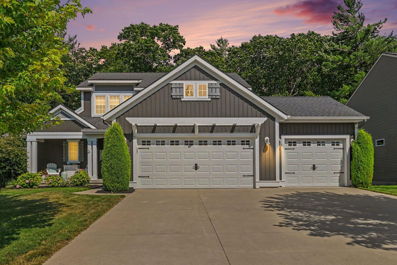 Property Photo:  16964 Arbor Way Drive  MI 49448 