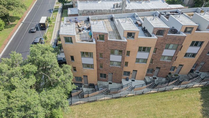 Property Photo:  5210 S King Drive A  IL 60615 