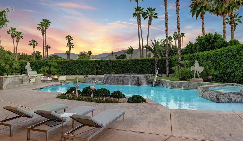 Property Photo:  23 Villaggio Place  CA 92270 