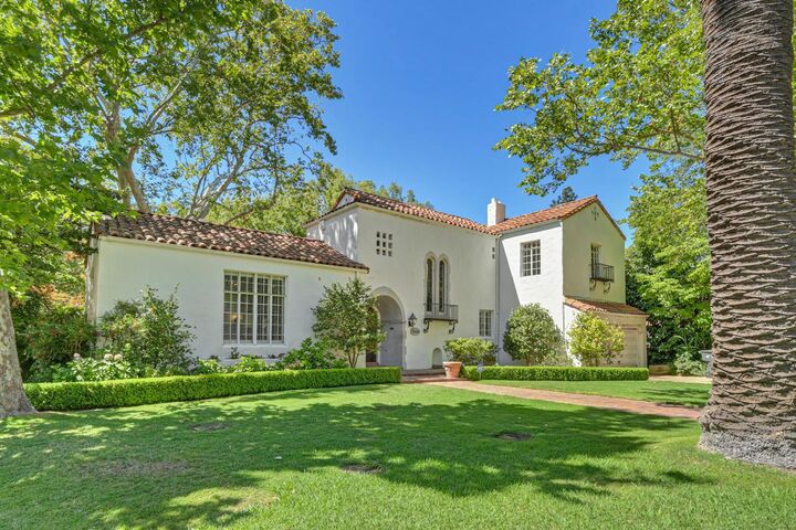 Property Photo: 3530 Brockway Court CA 95818