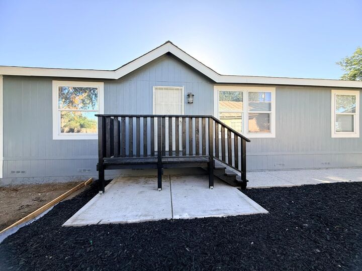Property Photo: 4049 Farmington Road CA 95215