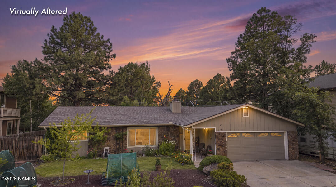 Property Photo:  413 N James Street  AZ 86001 