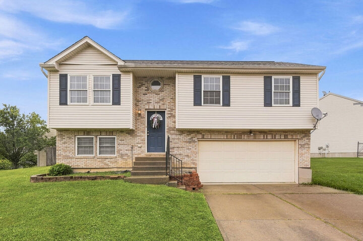 Property Photo:  262 Redwood Drive  KY 41035 