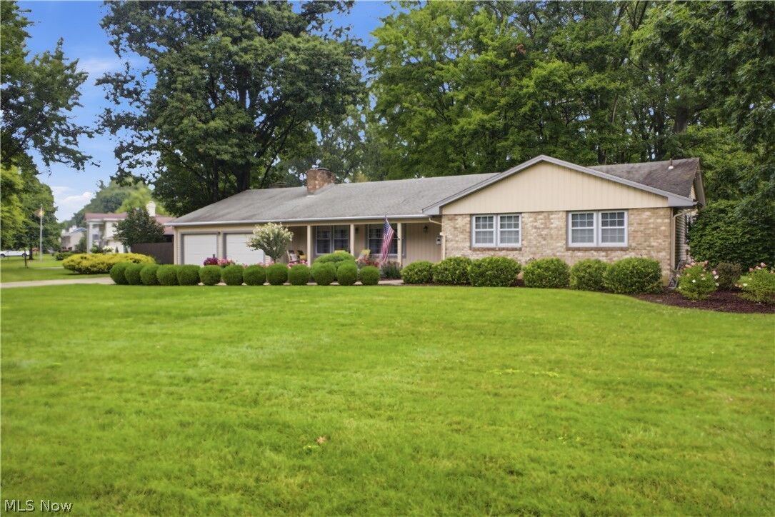 Property Photo: 6882 Katahdin Drive OH 44514