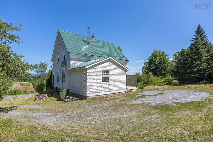 Property Photo:  4902 Highway 1  NS B0P 1V0 