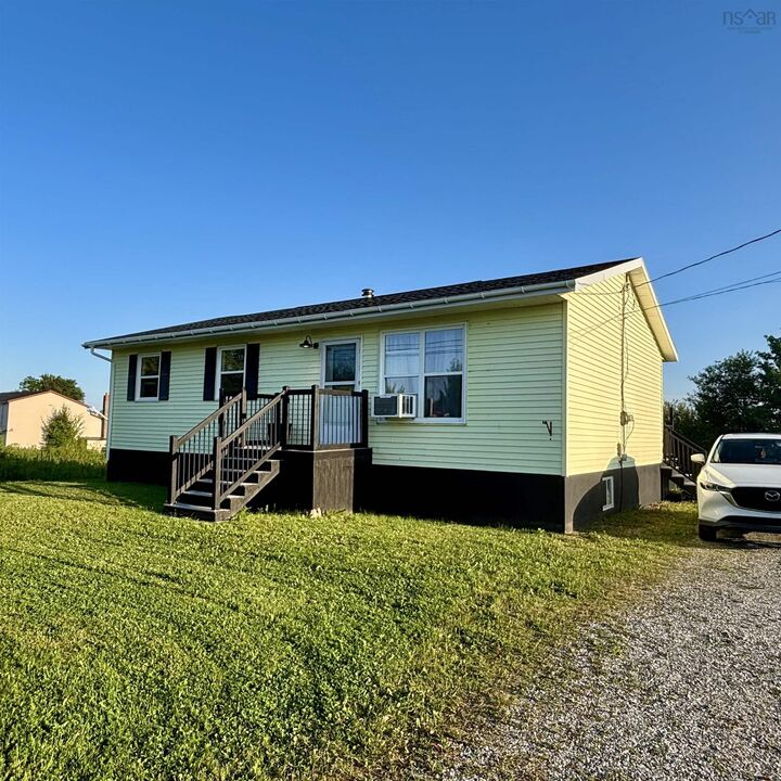 45 King Street — photo 1