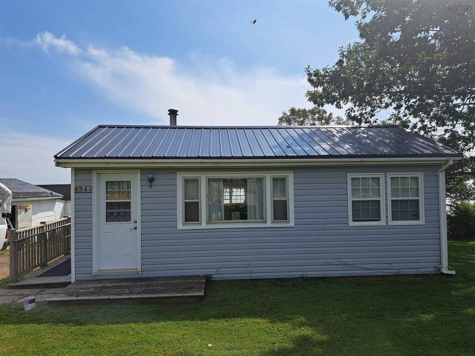 Property Photo: 4540 Highway 2 NS B0M 1J0