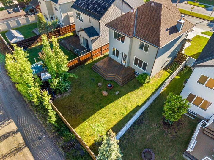 Property Photo: 615 Copperfield Boulevard SE AB T2Z 4C1
