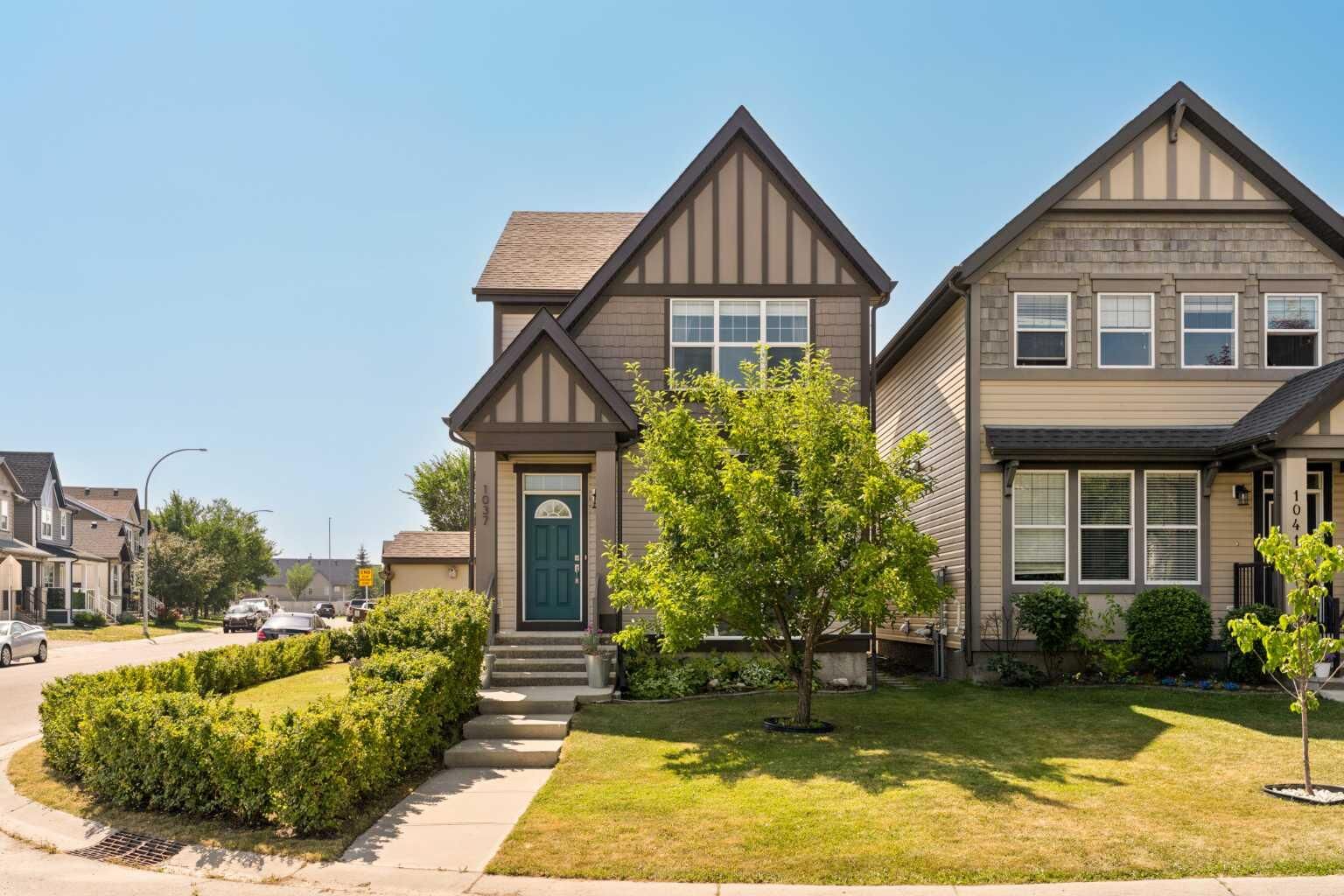 Property Photo:  1037 New Brighton Park SE  AB T2Z 0Y1 