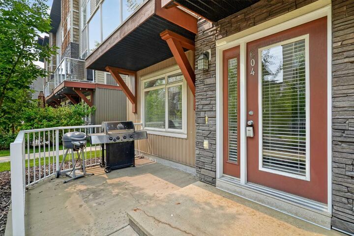 Property Photo: 604 Skyview Point Place NE AB T3N 0L7