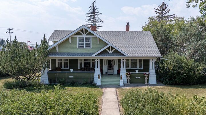Property Photo: 4309 2 Street W AB T0L 0T0