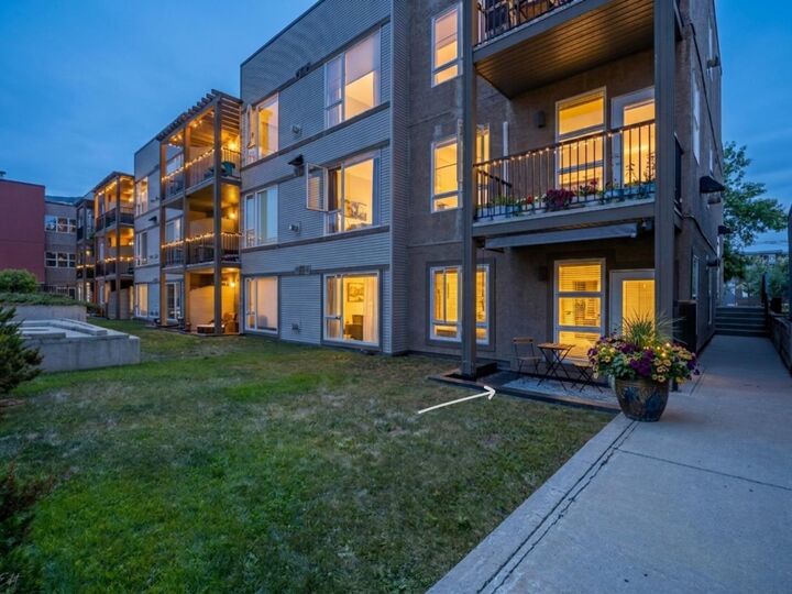 Property Photo:  3600 15A Street SW 118  AB T2T 5P8 