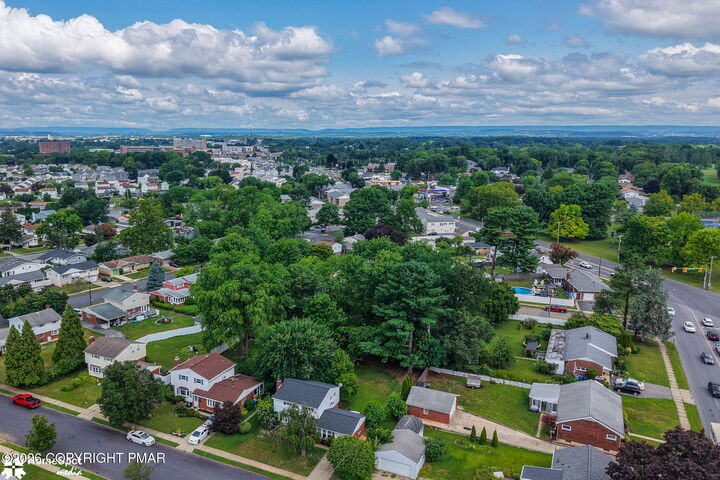 Property Photo: 918 Bradford Street PA 18018