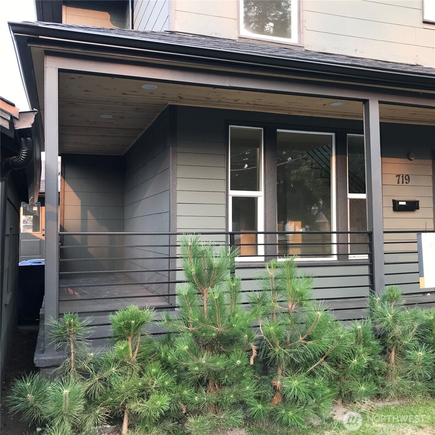 Property Photo: 719 S Spraque Ave WA 98405