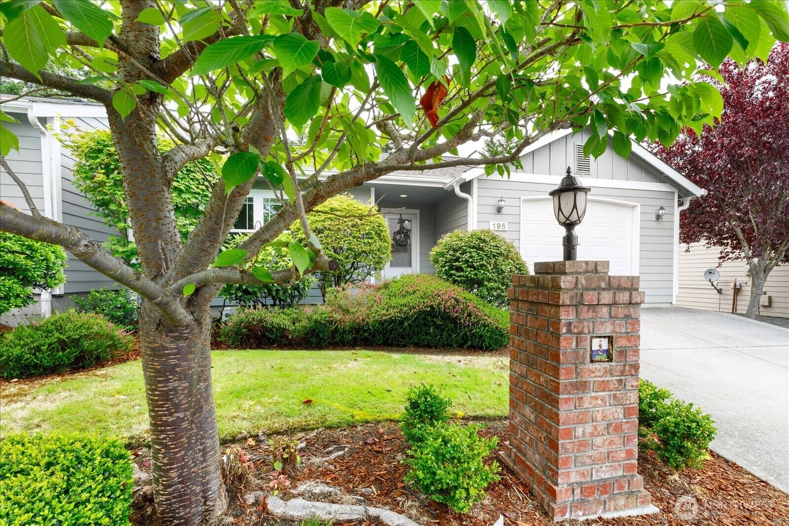 Property Photo:  195 NW 12th Court  WA 98277 
