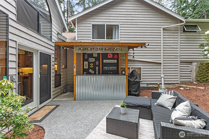 Property Photo:  2336  Northshore Road  WA 98226 