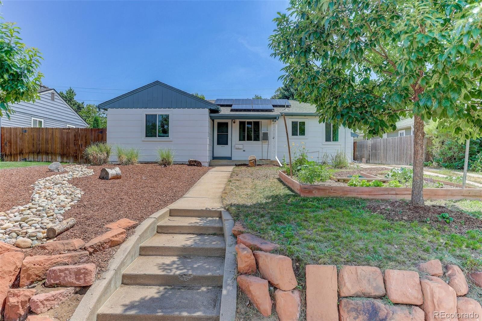 Property Photo:  2716 S Madison Street  CO 80210 