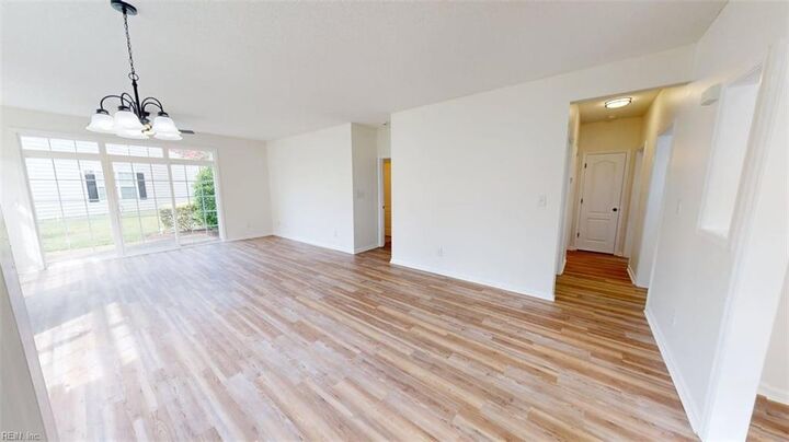Property Photo:  204 Melrose Ct  VA 23434 