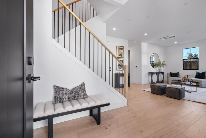 Property Photo: 111 Sunnyside Court CA 95008