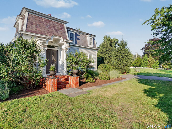 Property Photo: 38 West Morgan Avenue CT 06824